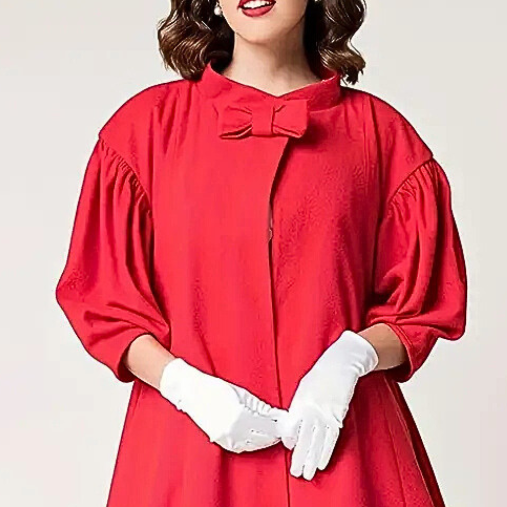 The stylish and versatile LUCIANA coat: elegance for every woman