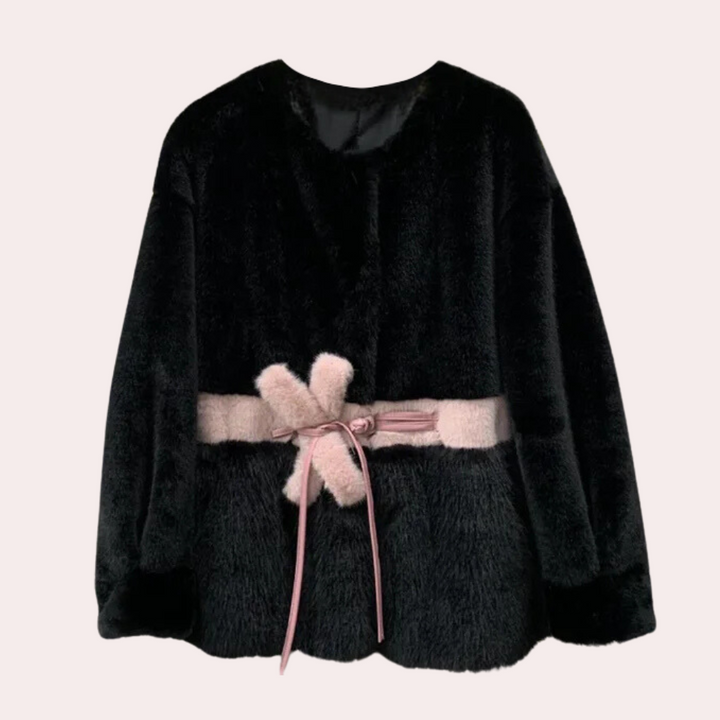 Elegant and comfortable women's jacket for cooler days!
