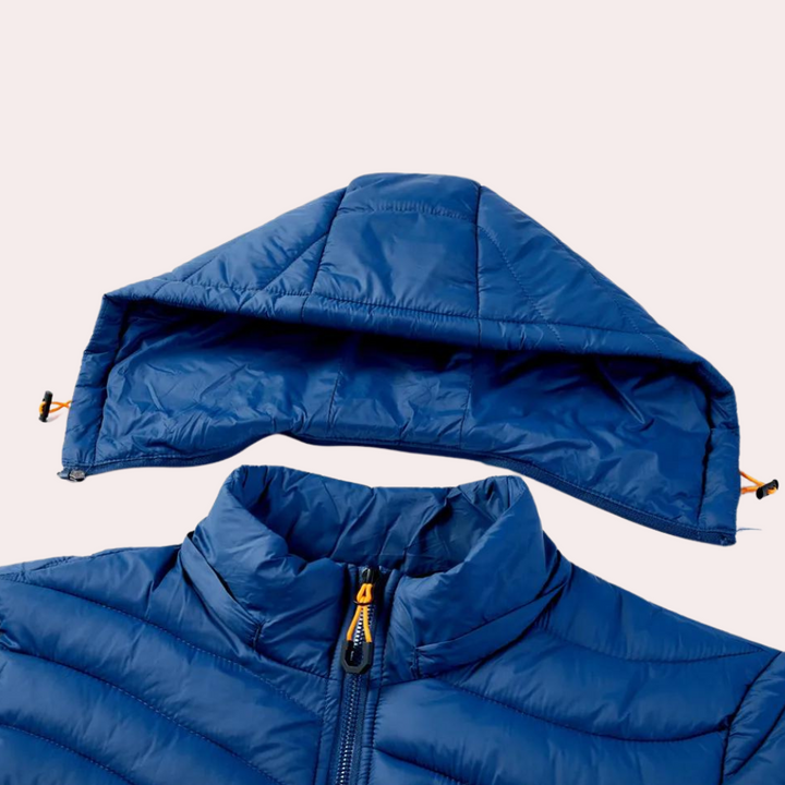 Stylish men's Bernard Luxe hooded jacket - bring your wardrobe to life!