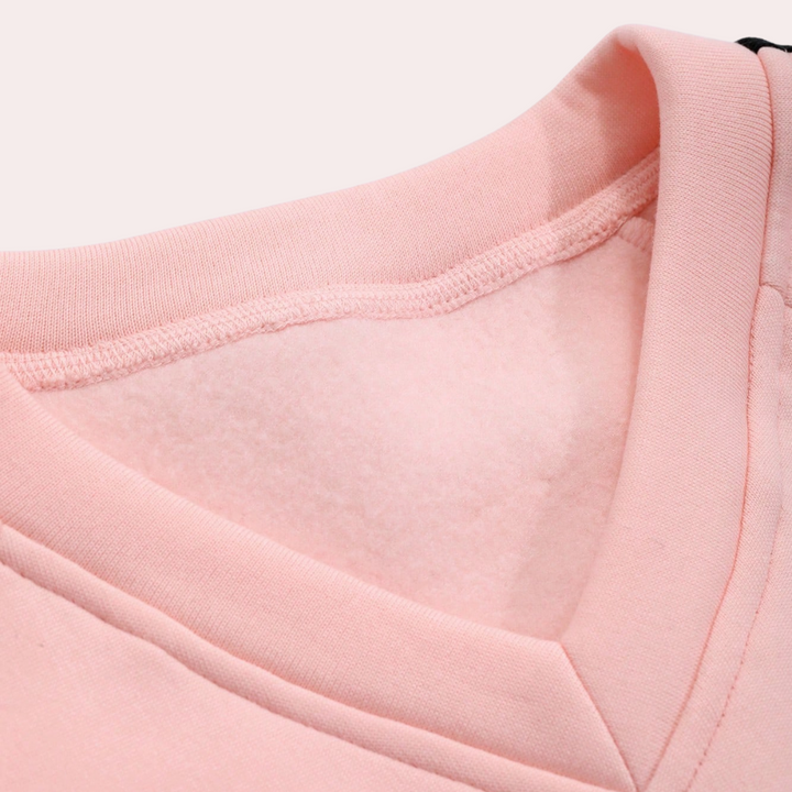 OLIVA - Elegant and comfortable sweatshirt for women