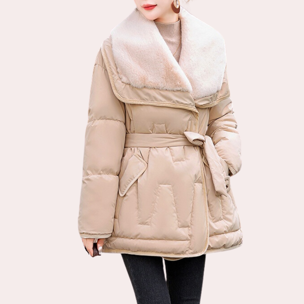 Elegant EMIRA women's coat - style and sophistication in one