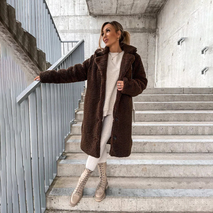 Phenomenal long jacket for women Aurora - a combination of elegance and style in every detail