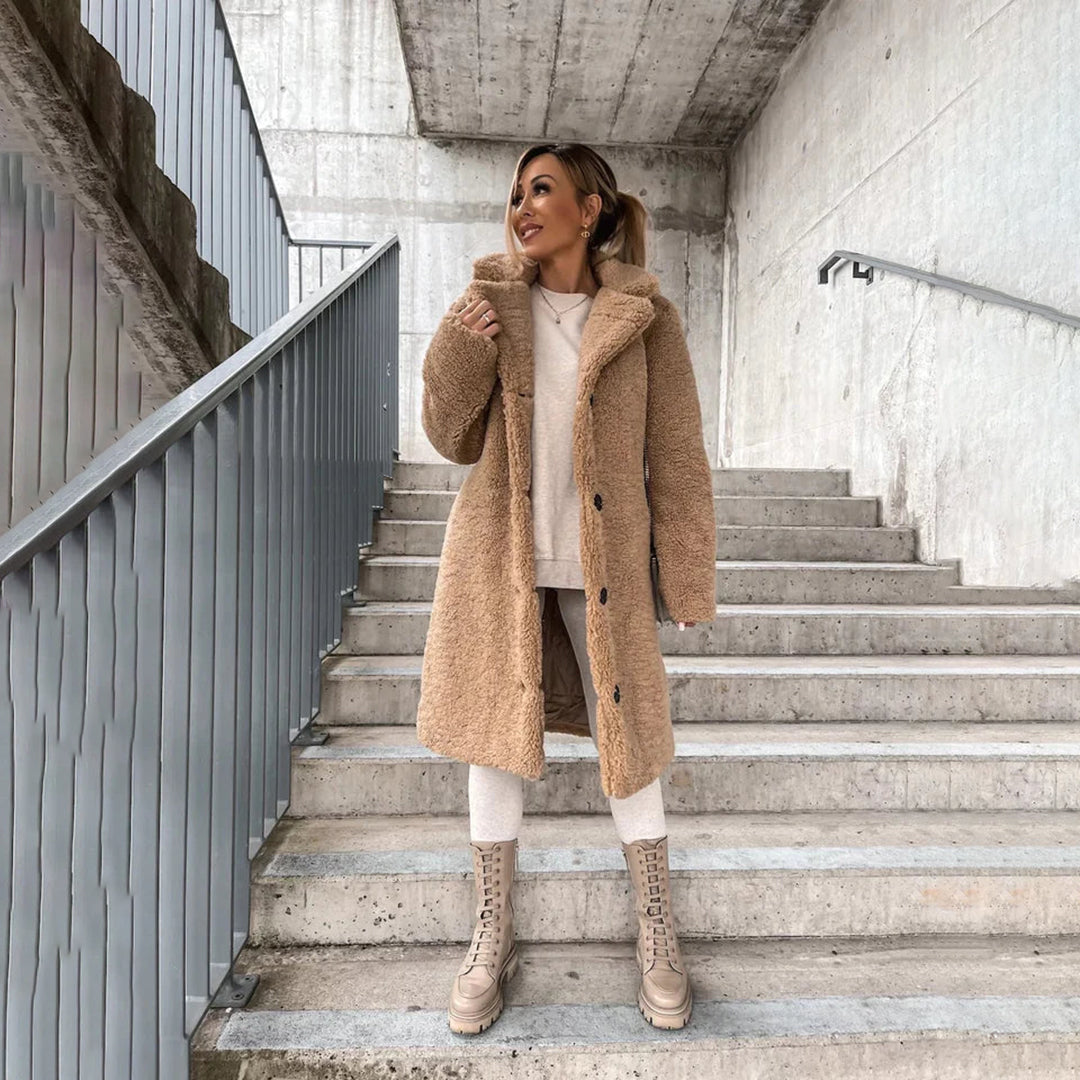 Phenomenal long jacket for women Aurora - a combination of elegance and style in every detail