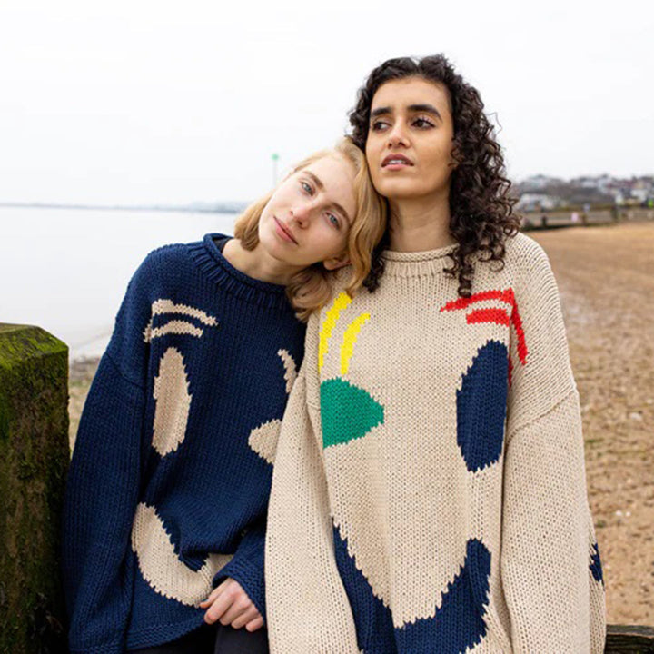 BESSIE - Discover ultimate comfort in a luxuriously warm knitted jumper!