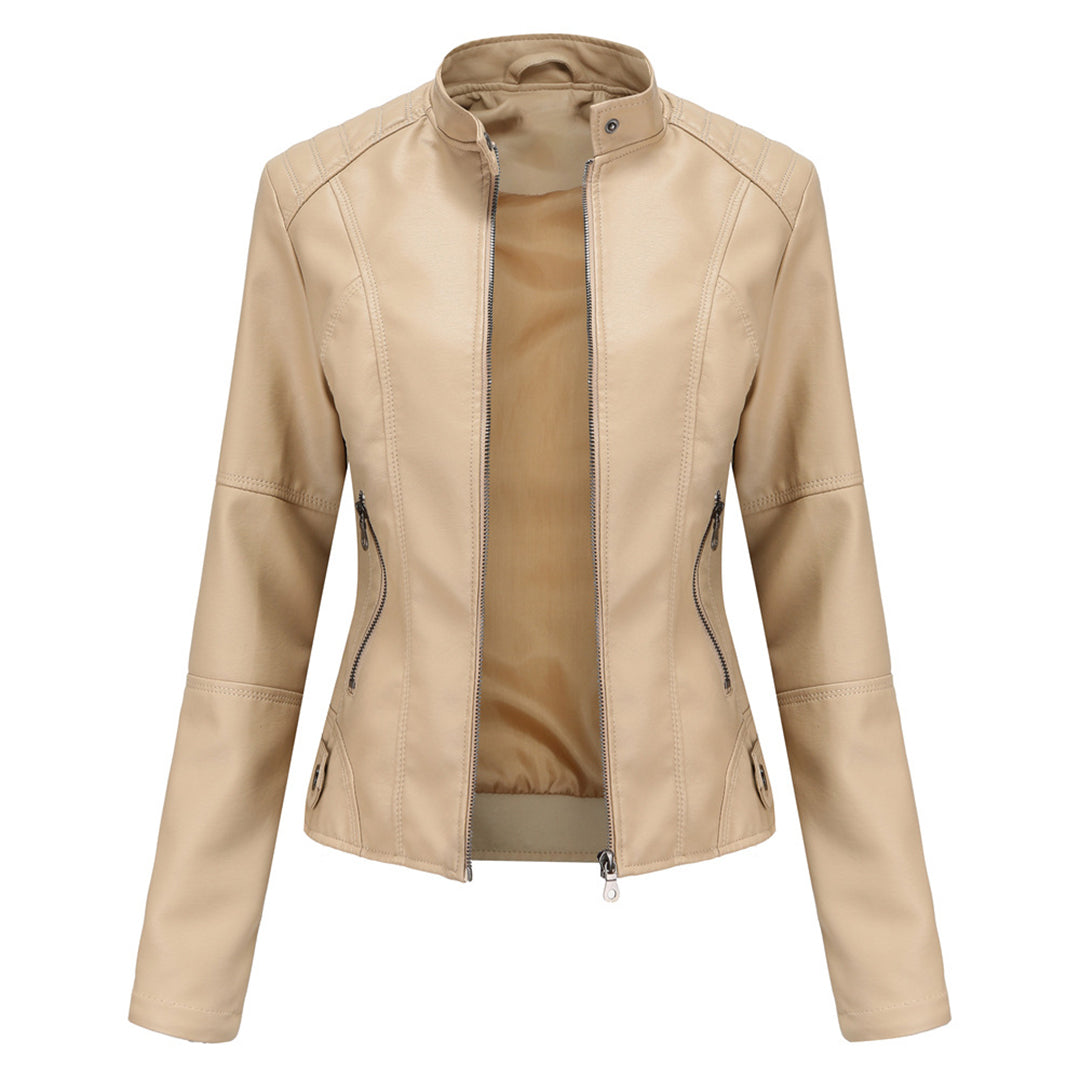 MILENA leather jacket: the perfect combination of elegance and style at your fingertips!