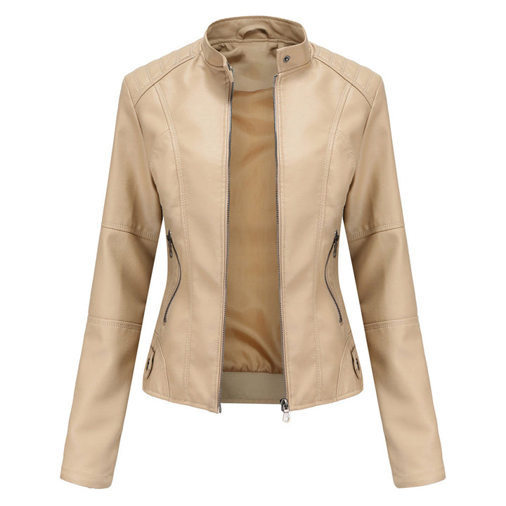 MILENA leather jacket: the perfect combination of elegance and style at your fingertips!