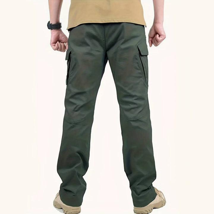 Stylish eco-friendly cargo trousers for the modern man - ELMER