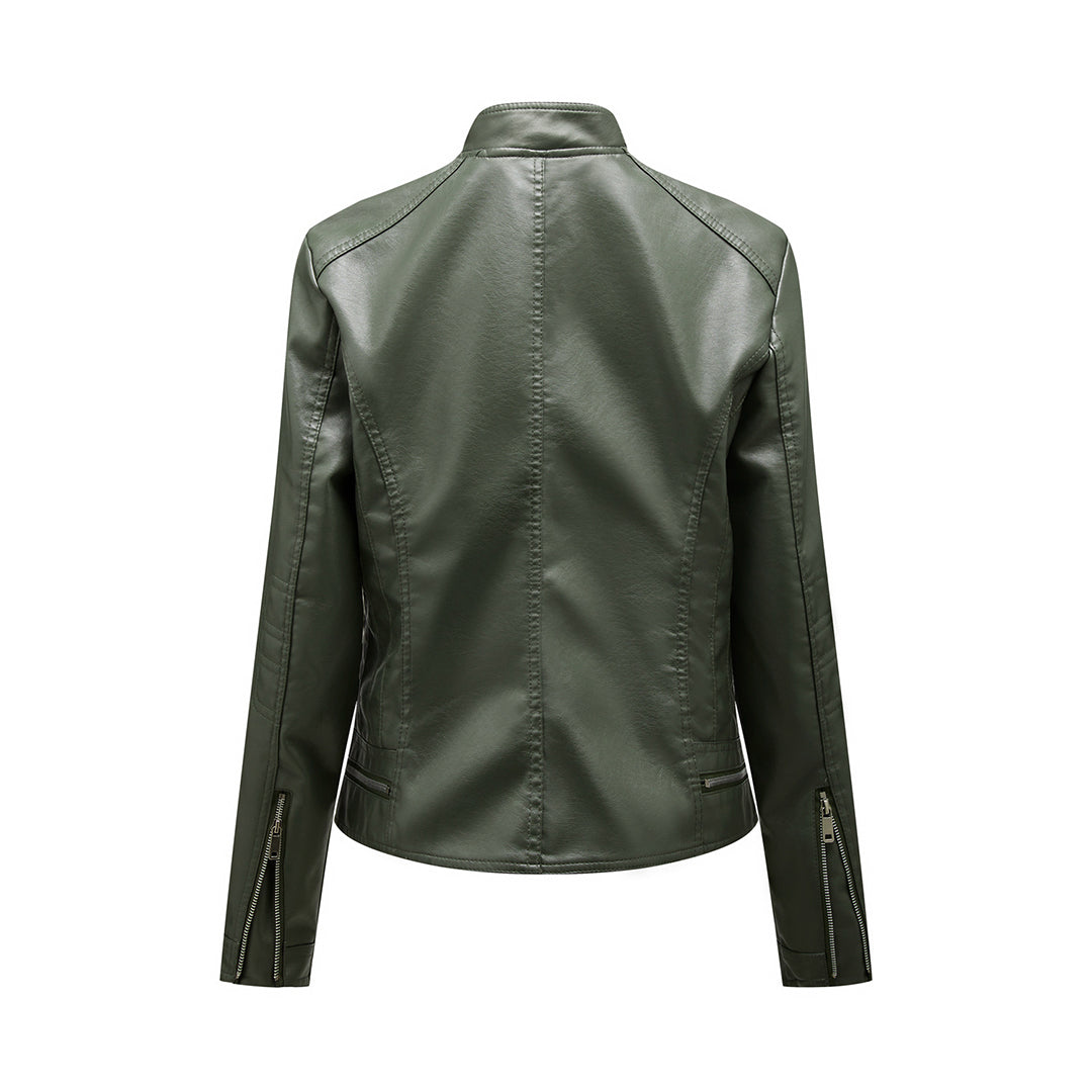 The classic SLAVKA leather jacket: an enduring elegance that will highlight your unique style