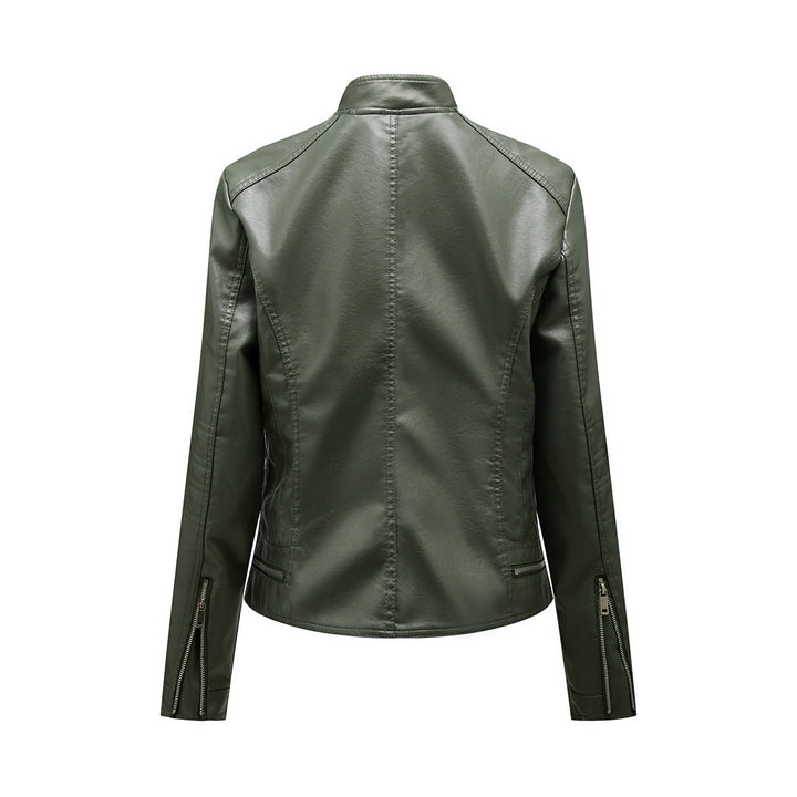 The classic SLAVKA leather jacket: an enduring elegance that will highlight your unique style