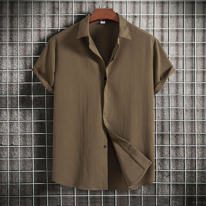 A stylish summer T-shirt from BRAM, perfect for warm days!