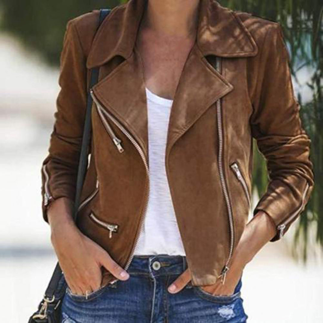 MELANIE - An elegant and fashionable coat to enhance your style