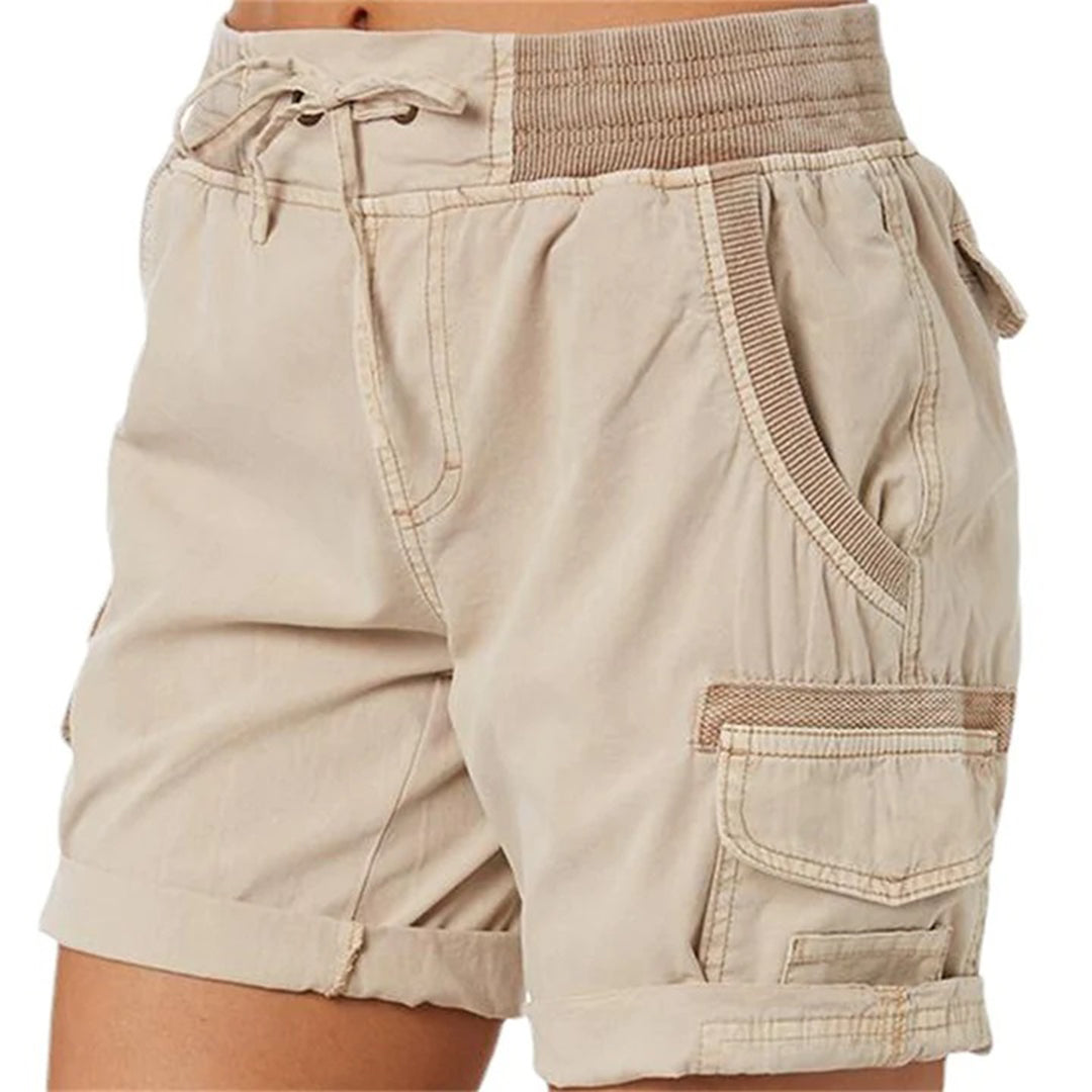 Fashionable women's cargo shorts EMERSYN - the perfect choice for summer!