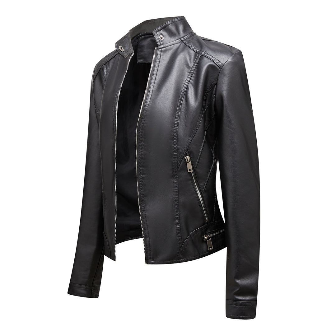 The classic SLAVKA leather jacket: an enduring elegance that will highlight your unique style