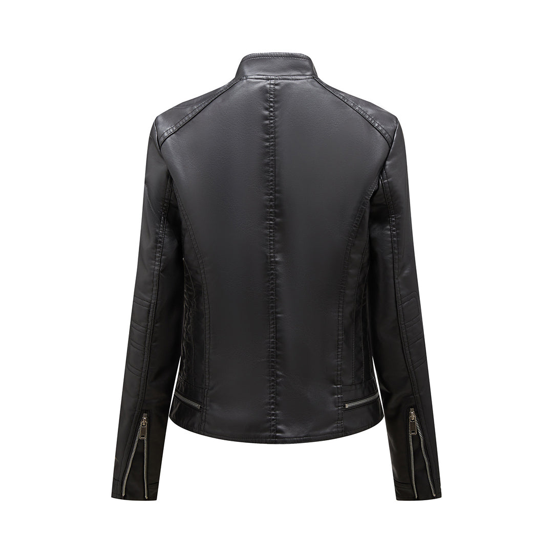 The classic SLAVKA leather jacket: an enduring elegance that will highlight your unique style