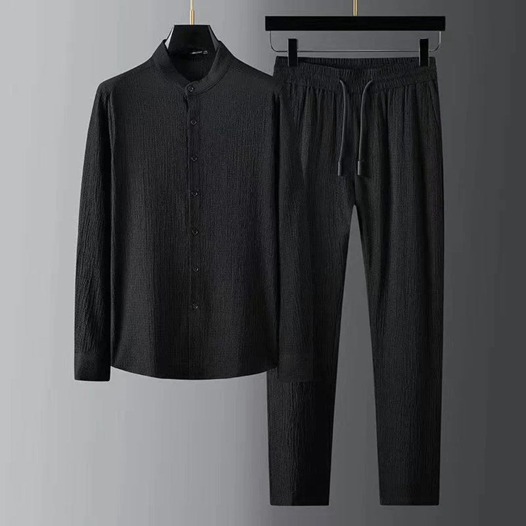 BASTIAN - A sophisticated, stylish men's suit for a high-end elegant look.