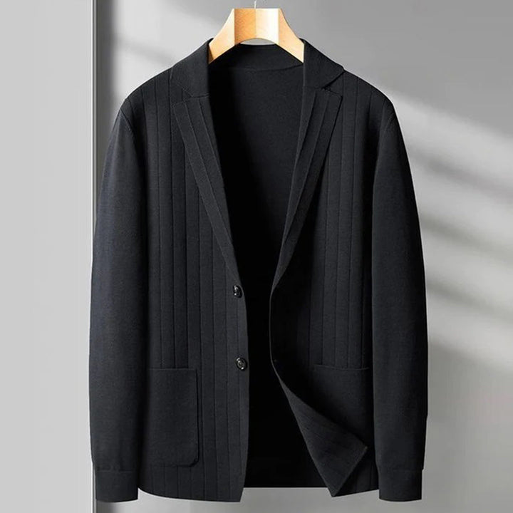 Elliotts - An elegant and bold jacket for the confident!