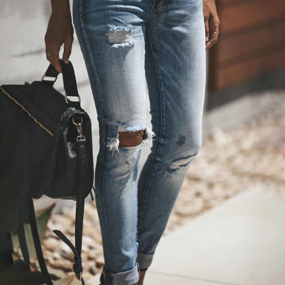 Fashionable ripped jeans for women - LISELOTTE