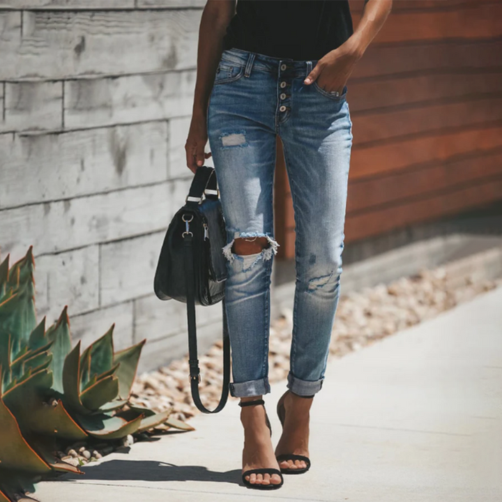 Fashionable ripped jeans for women - LISELOTTE