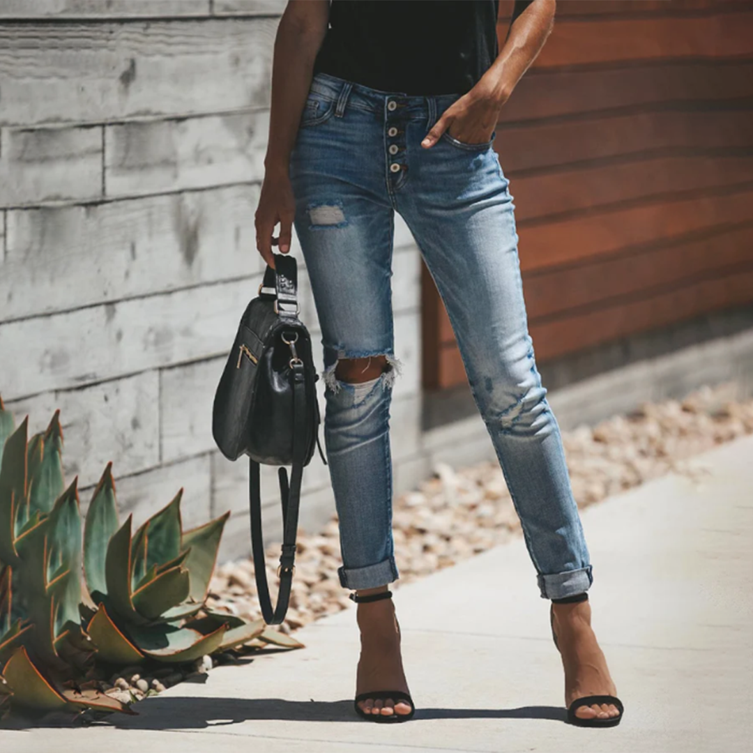 Fashionable ripped jeans for women - LISELOTTE