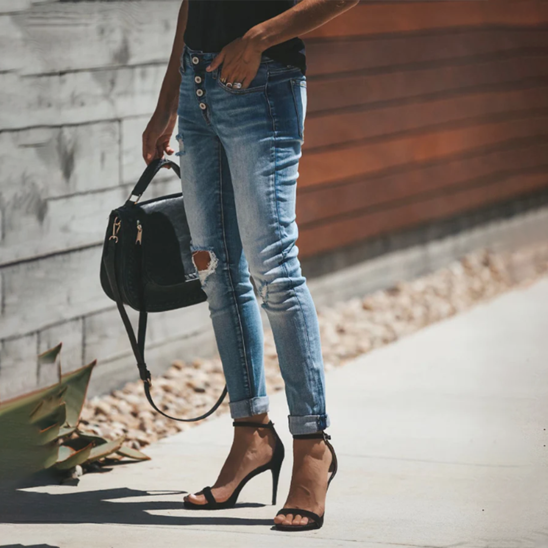 Fashionable ripped jeans for women - LISELOTTE