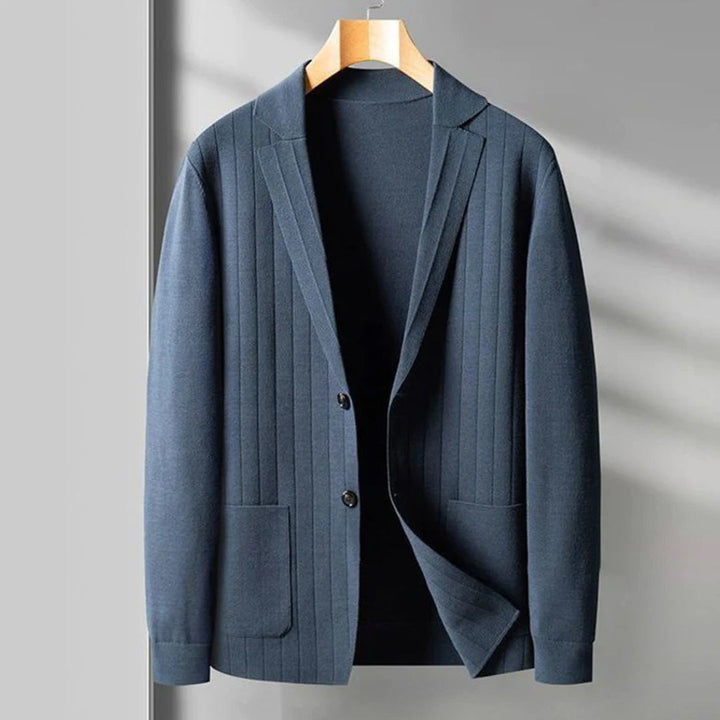 Elliotts - An elegant and bold jacket for the confident!