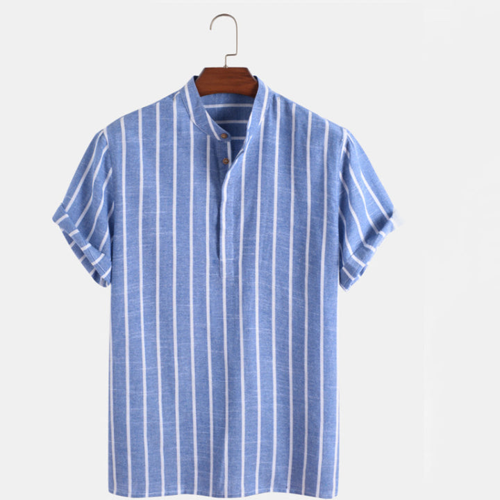 The stylish Johan shirt - the perfect choice for the sophisticated and fashionable!