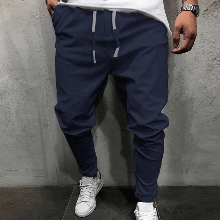 Stylish and comfortable trousers for the modern man - ALOJZ