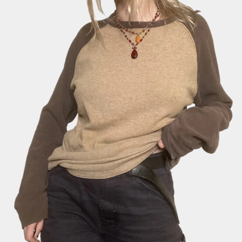 The Brigid long-sleeved T-shirt: classic elegance perfect for every moment!