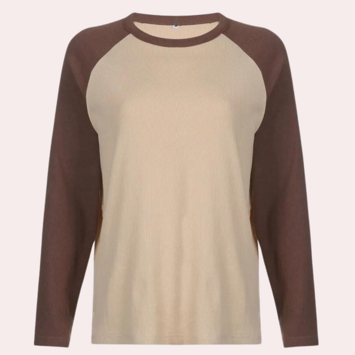 The Brigid long-sleeved T-shirt: classic elegance perfect for every moment!