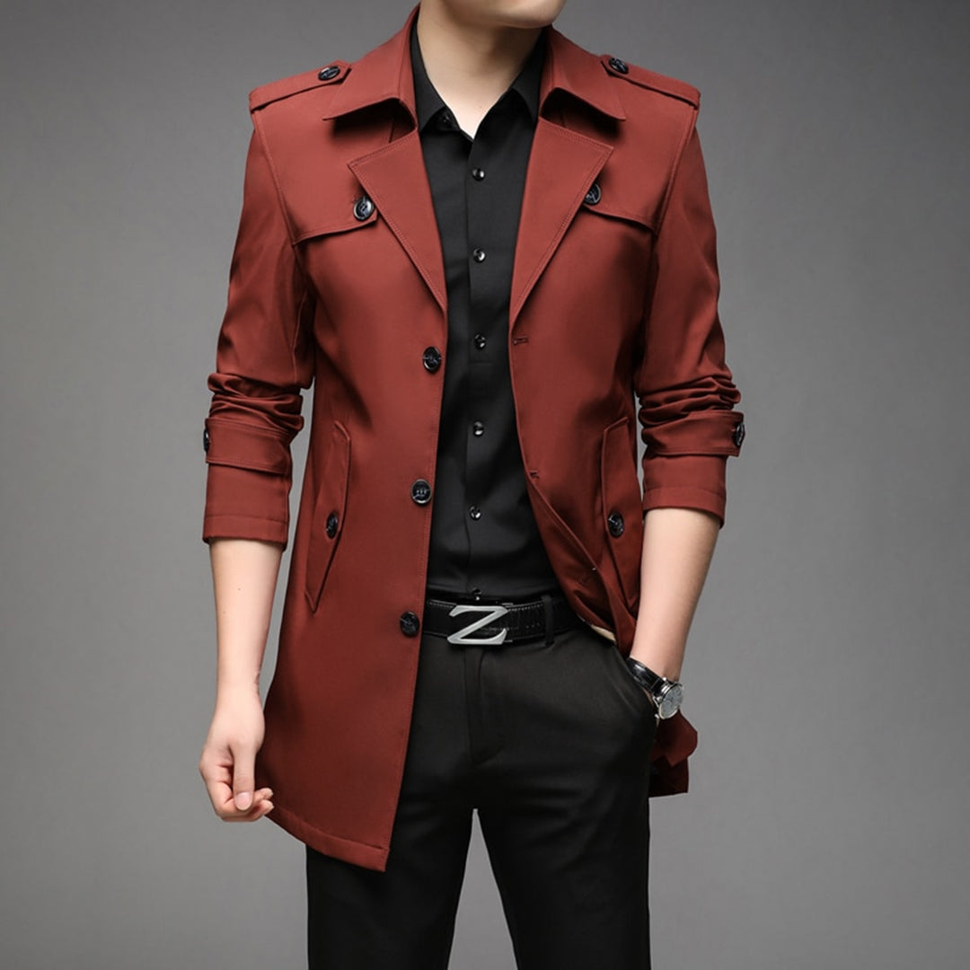 A stylish and elegant men's bag that emphasises timeless chic