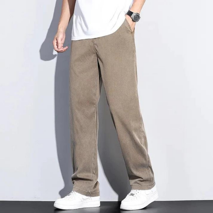 Stylish and comfortable men's jeans - MARKO's casual trends collection!
