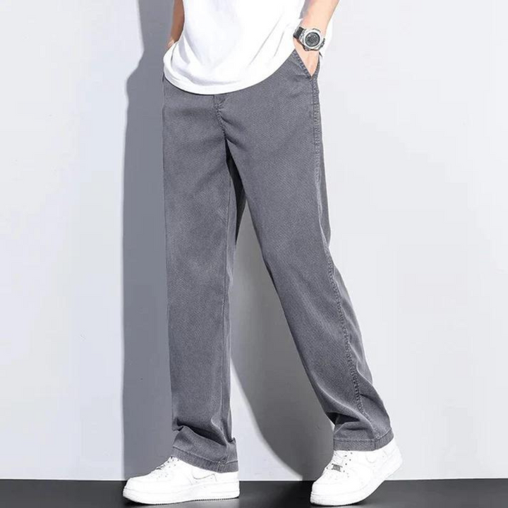 Stylish and comfortable men's jeans - MARKO's casual trends collection!
