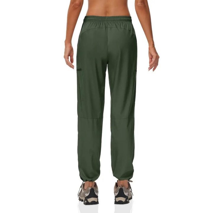 ELISABETH - Elegant women's tracksuit bottoms with fashionable ribbing for a unique style