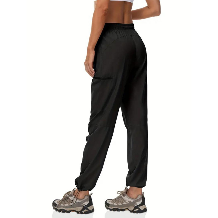 ELISABETH - Elegant women's tracksuit bottoms with fashionable ribbing for a unique style