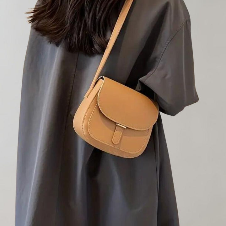 The stylish Analie mini bag: elegance on the go!