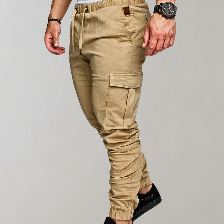 Stylish and comfortable men's cargo trousers - Tuomo