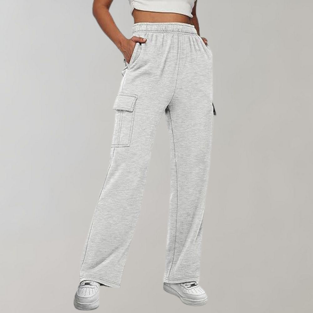 Stylish Marja cargo trousers for women with functional slip pockets