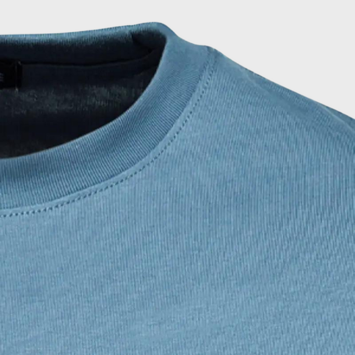 Elegant matte long sleeve T-shirt - classics at their best