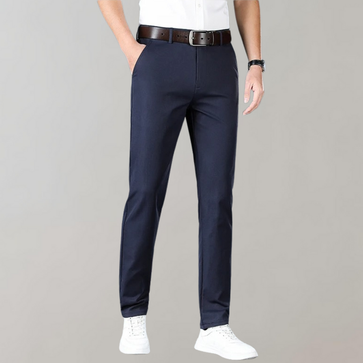 Konrad Slim Chino Trousers - The perfect combination of casual elegance!