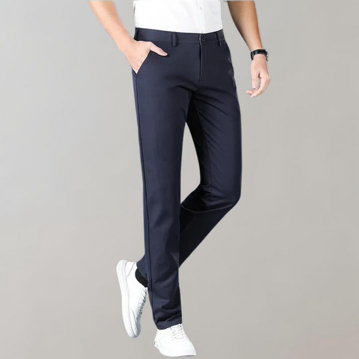 Konrad Slim Chino Trousers - The perfect combination of casual elegance!