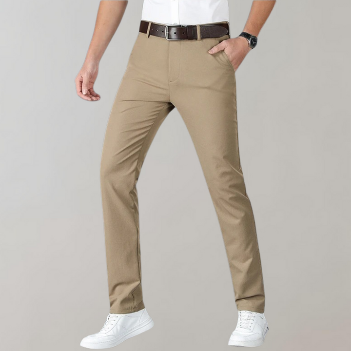 Konrad Slim Chino Trousers - The perfect combination of casual elegance!