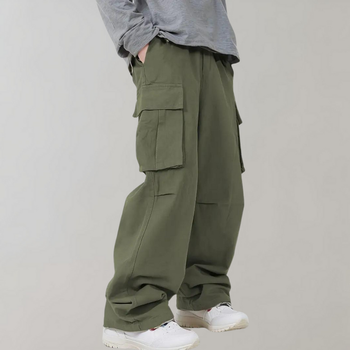 Stylish men's Asger cargo trousers in a slim fit - perfection and comfort for everyday wear!