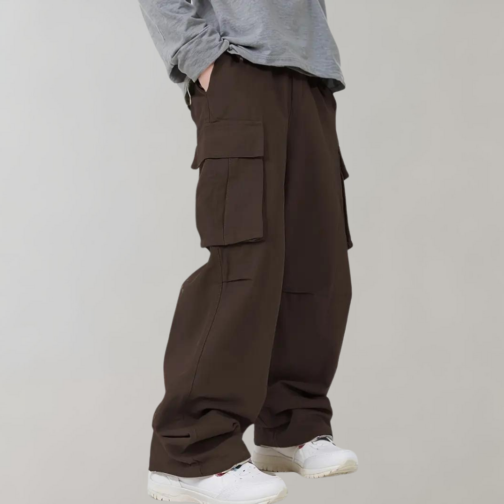 Stylish men's Asger cargo trousers in a slim fit - perfection and comfort for everyday wear!