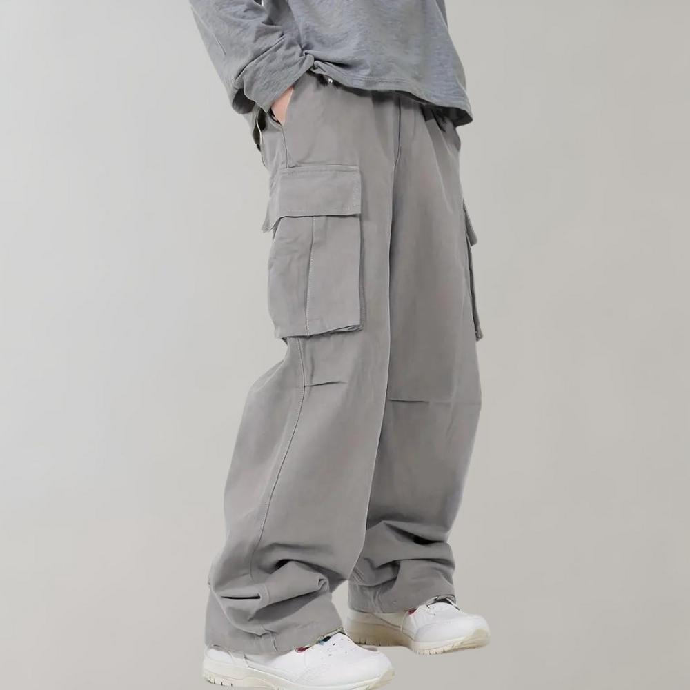 Stylish men's Asger cargo trousers in a slim fit - perfection and comfort for everyday wear!