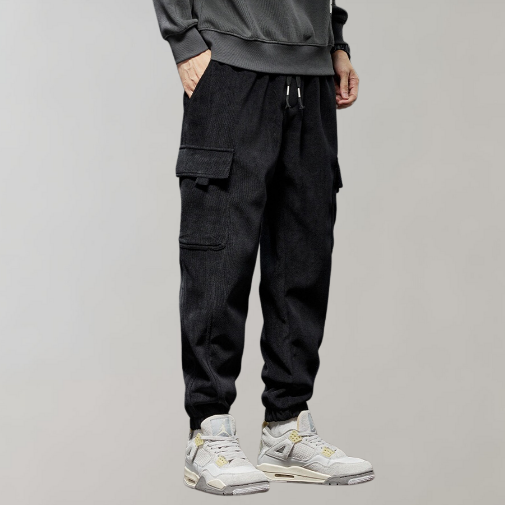 Men's Cargo Osvald trousers in corduroy - a combination of elegance and comfort for everyday wear!