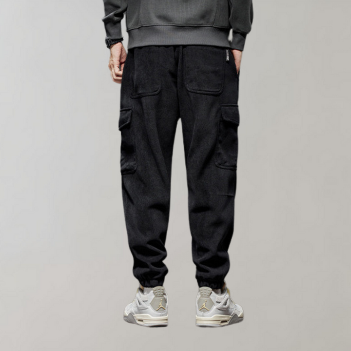 Men's Cargo Osvald trousers in corduroy - a combination of elegance and comfort for everyday wear!