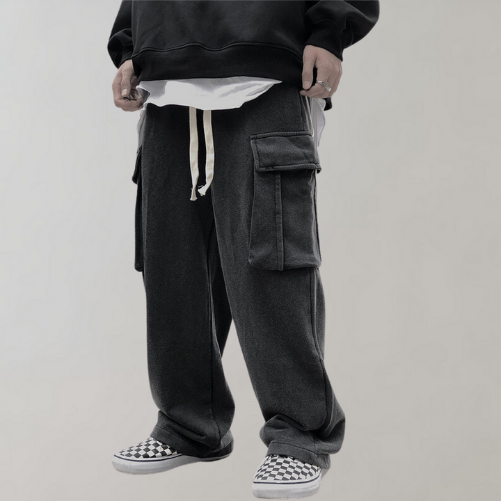 Elegant corduroy cargo trousers with adjustable drawcord - perfect styling for any occasion!