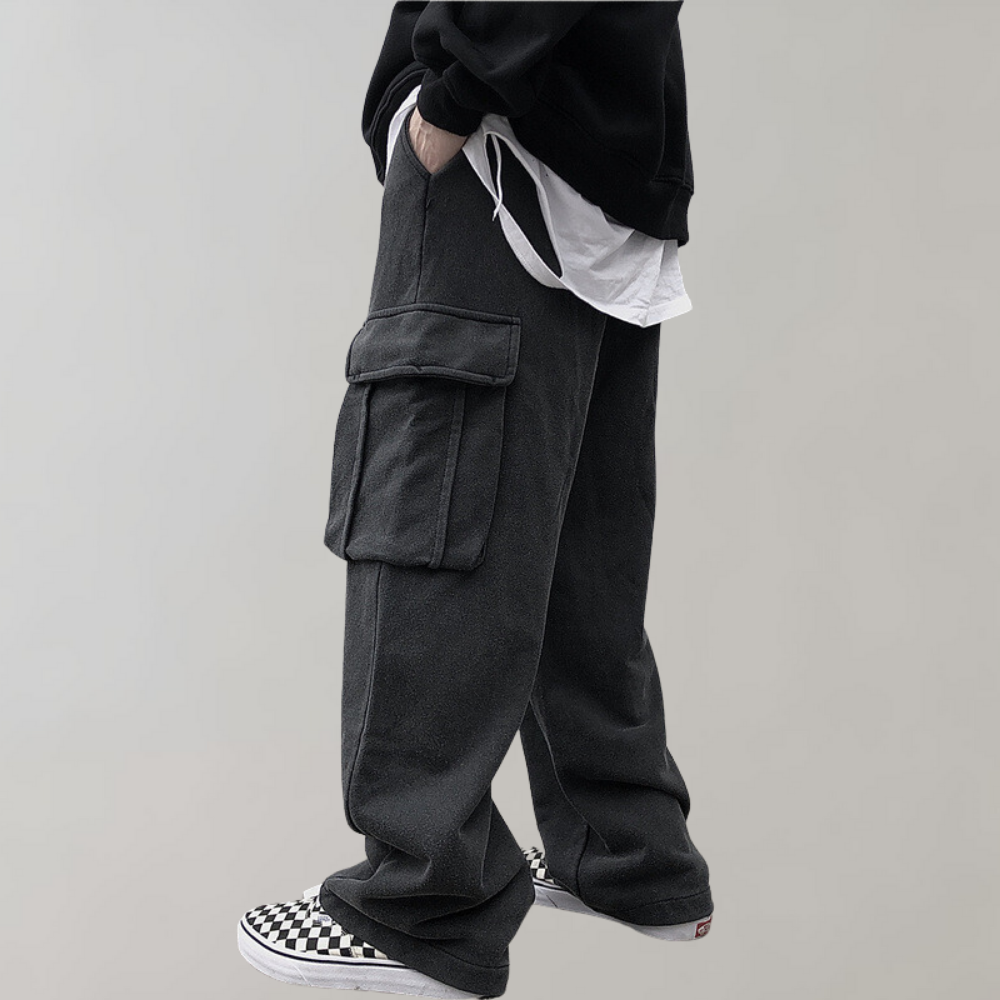 Elegant corduroy cargo trousers with adjustable drawcord - perfect styling for any occasion!