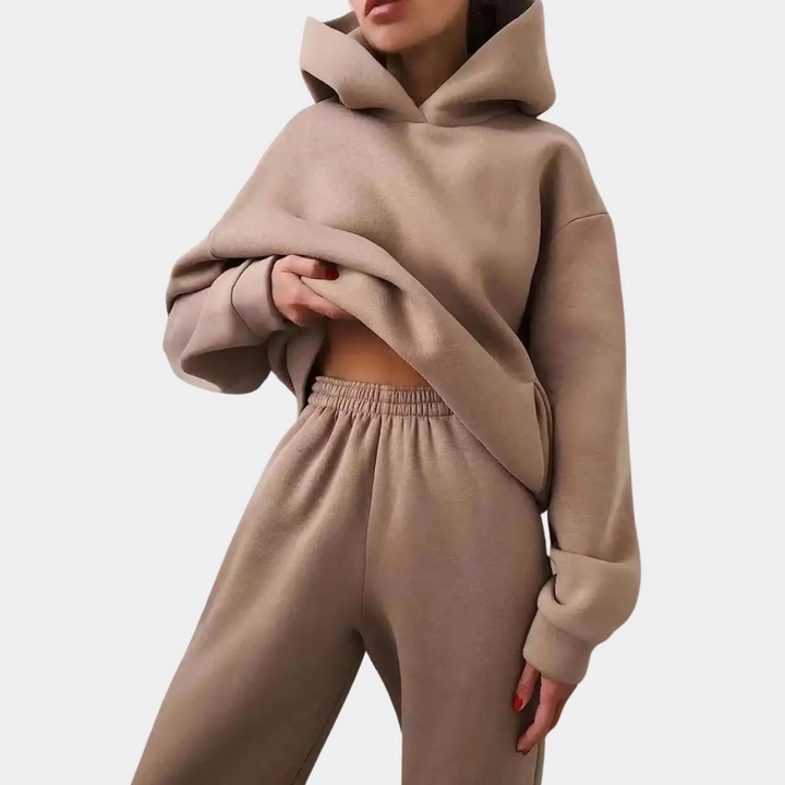 Eloise - elegant 2-piece women's set for an extremely fashionable and sophisticated look