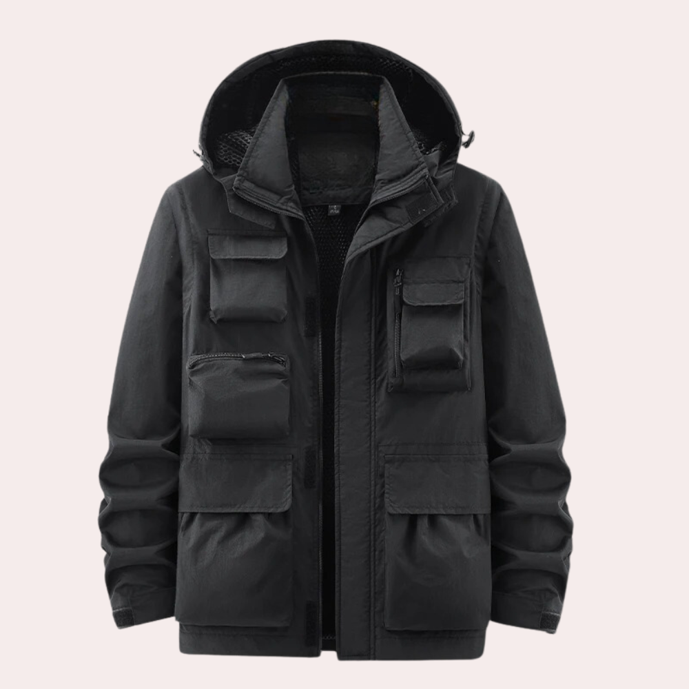 Andres - An extremely lightweight men's jacket that dries instantly and guarantees unparalleled comfort.